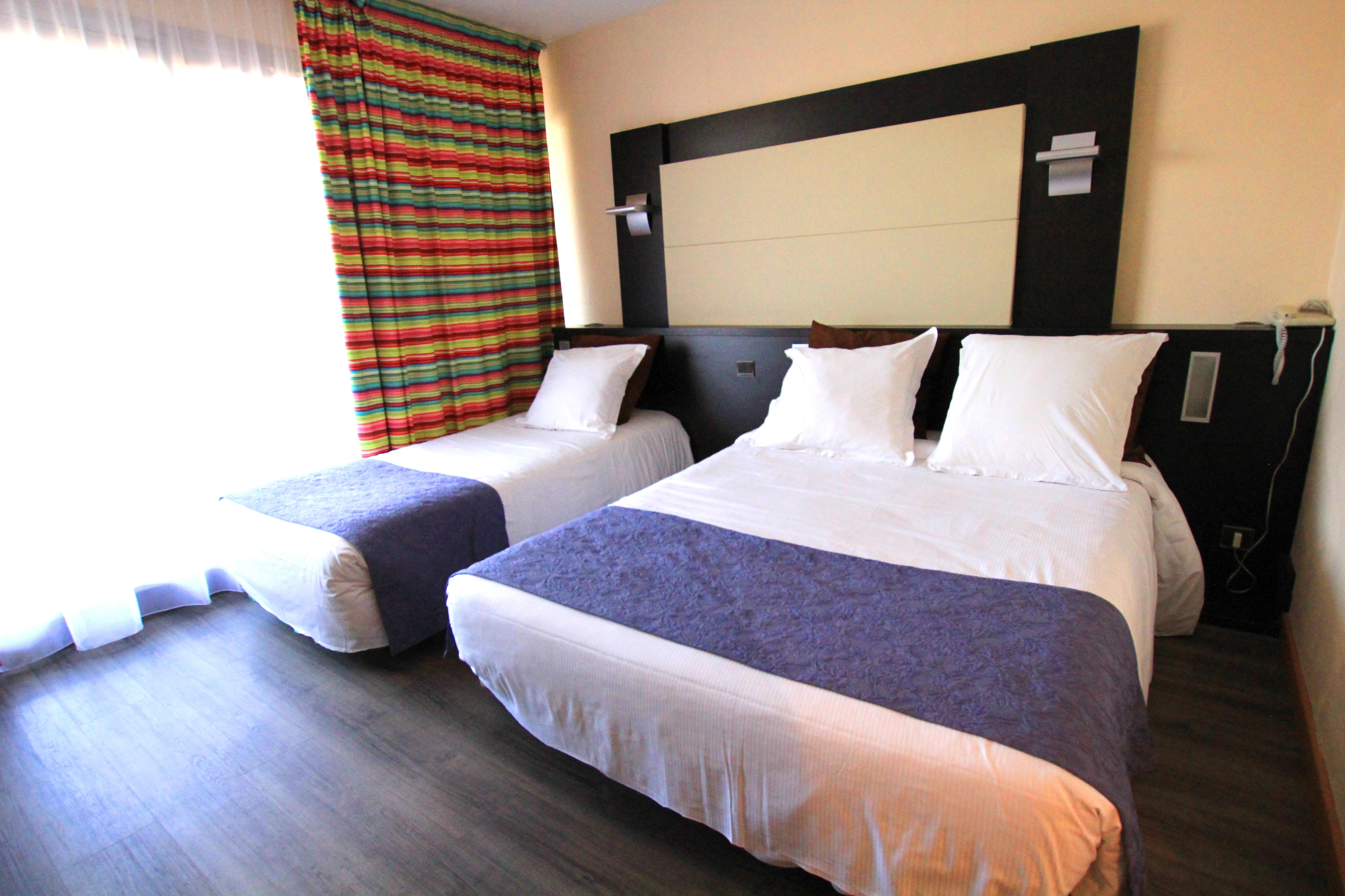 The Originals City, Hotel Galaxie, Nice Aeroport Saint-Laurent-du-Var Exterior foto