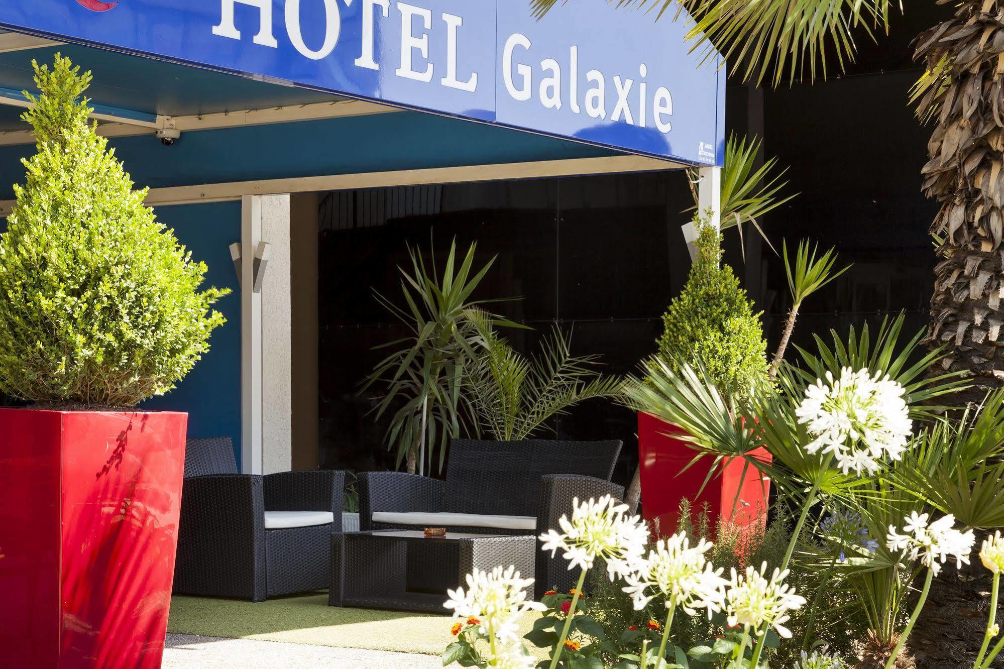 The Originals City, Hotel Galaxie, Nice Aeroport Saint-Laurent-du-Var Exterior foto